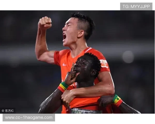 足球星耳钉引领潮流风尚彰显运动时尚魅力打破传统界限 足球星耳钉引领潮流风尚彰显运动时尚魅力打破传统界限